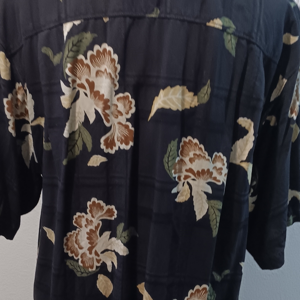 Tommy Bahama Mens Large Shirt - Picture 3 of 8